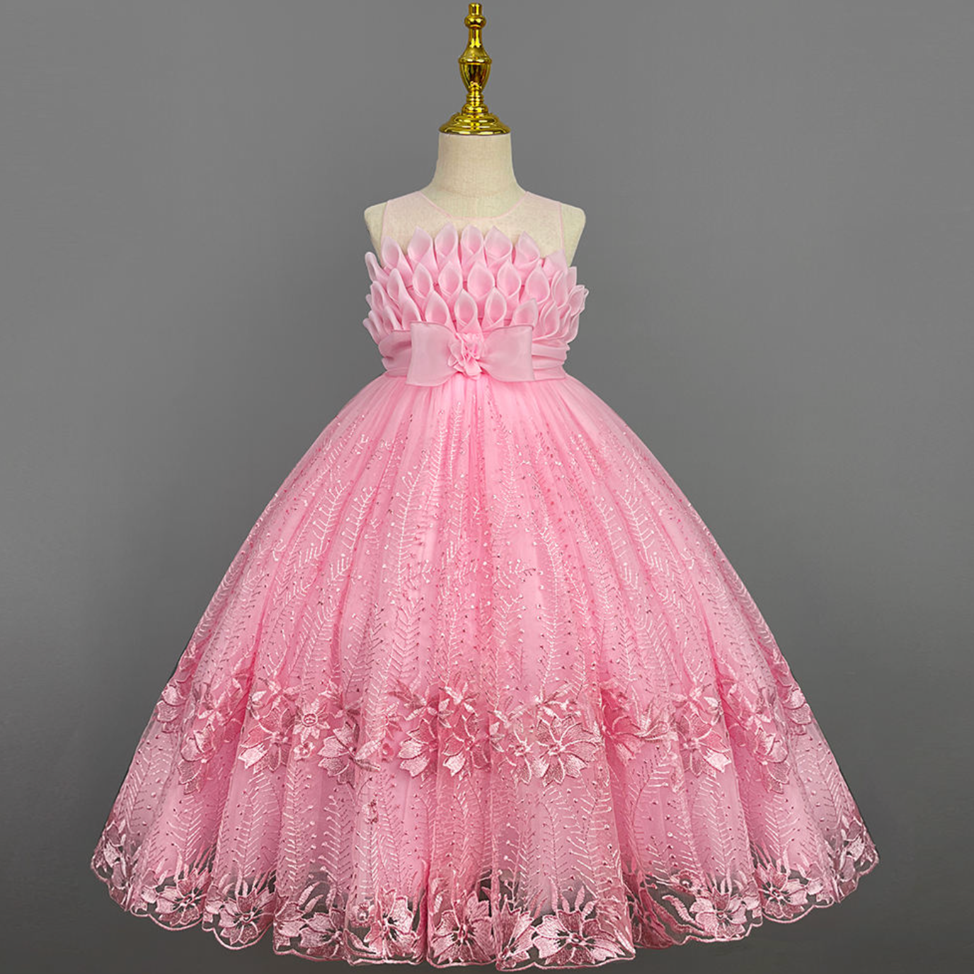 Lacebelle Princess Dress – Enchanting Floral Lace Backless Gown for Girls